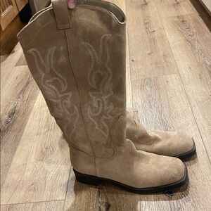 NOBO Tan Heeled Boots